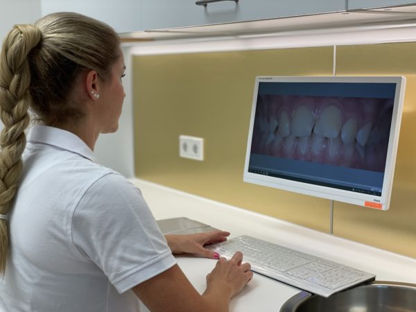 Behandlungen Kieferorthopädie ? Individuell, ruhig, einfühlsam